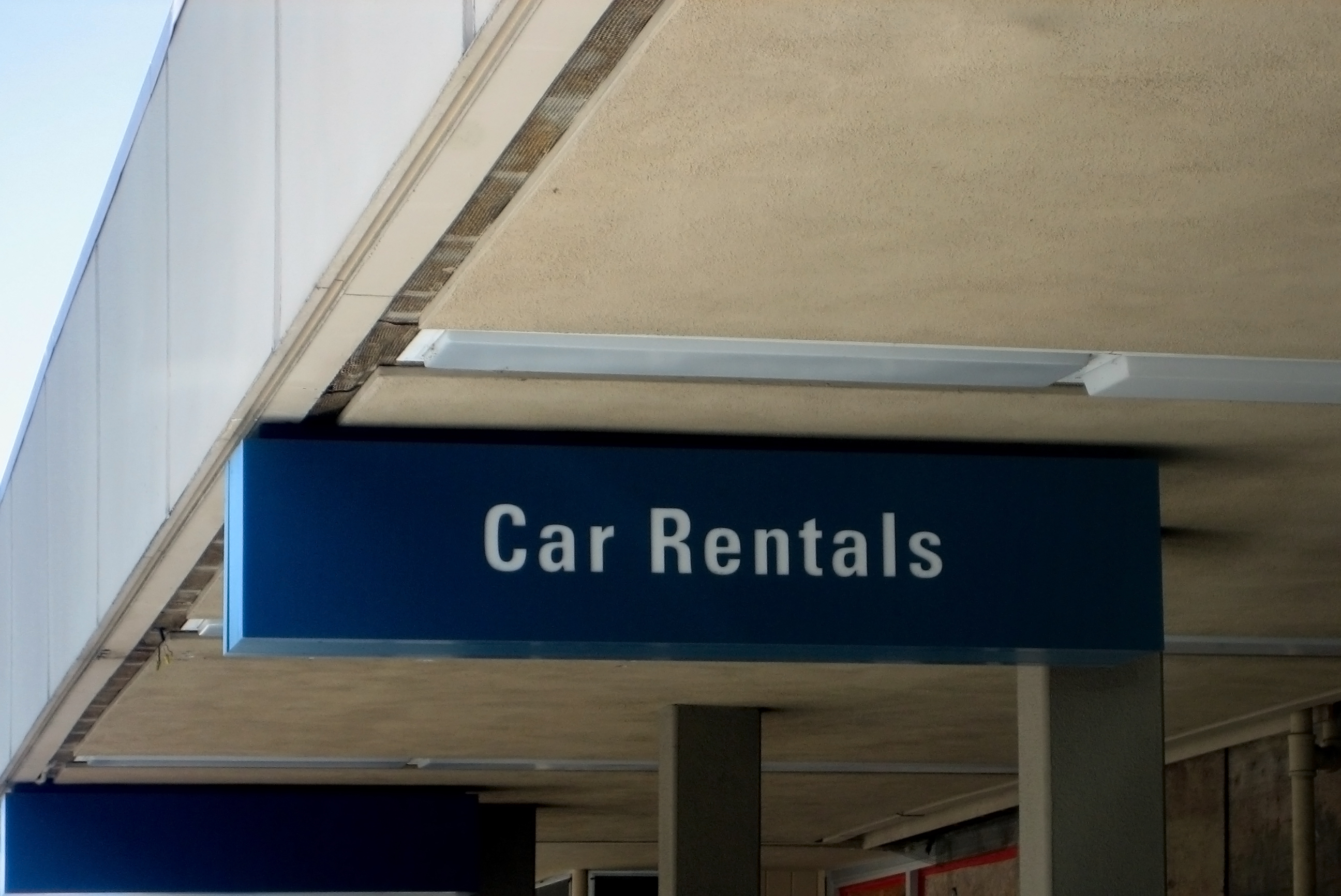 Two Ways Insurance Companies Will Pay for a Rental Car